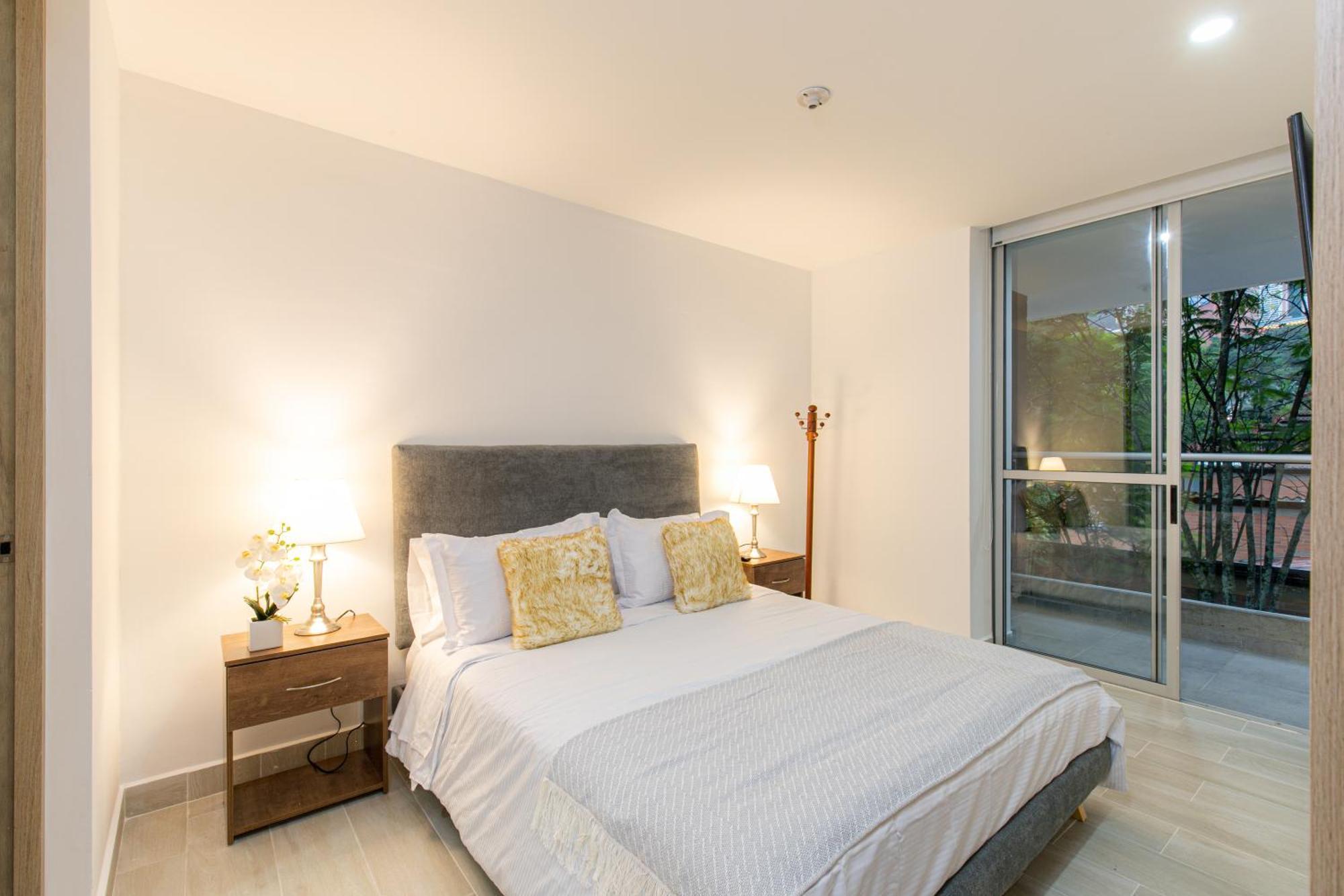 Apartamentos Borbon Suites 메딜린 외부 사진