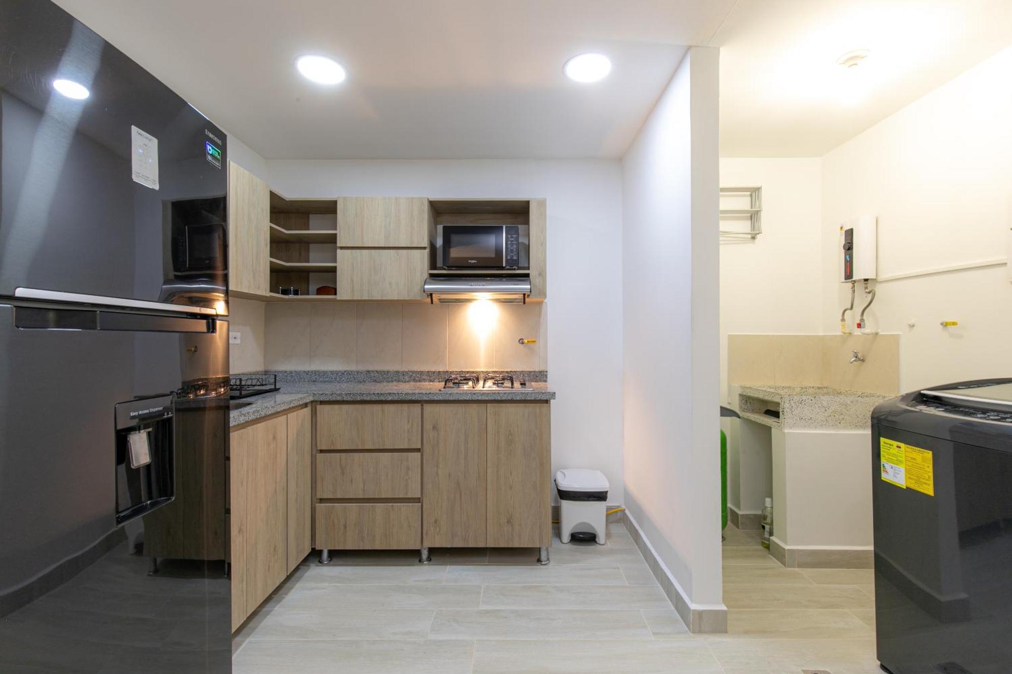Apartamentos Borbon Suites 메딜린 외부 사진