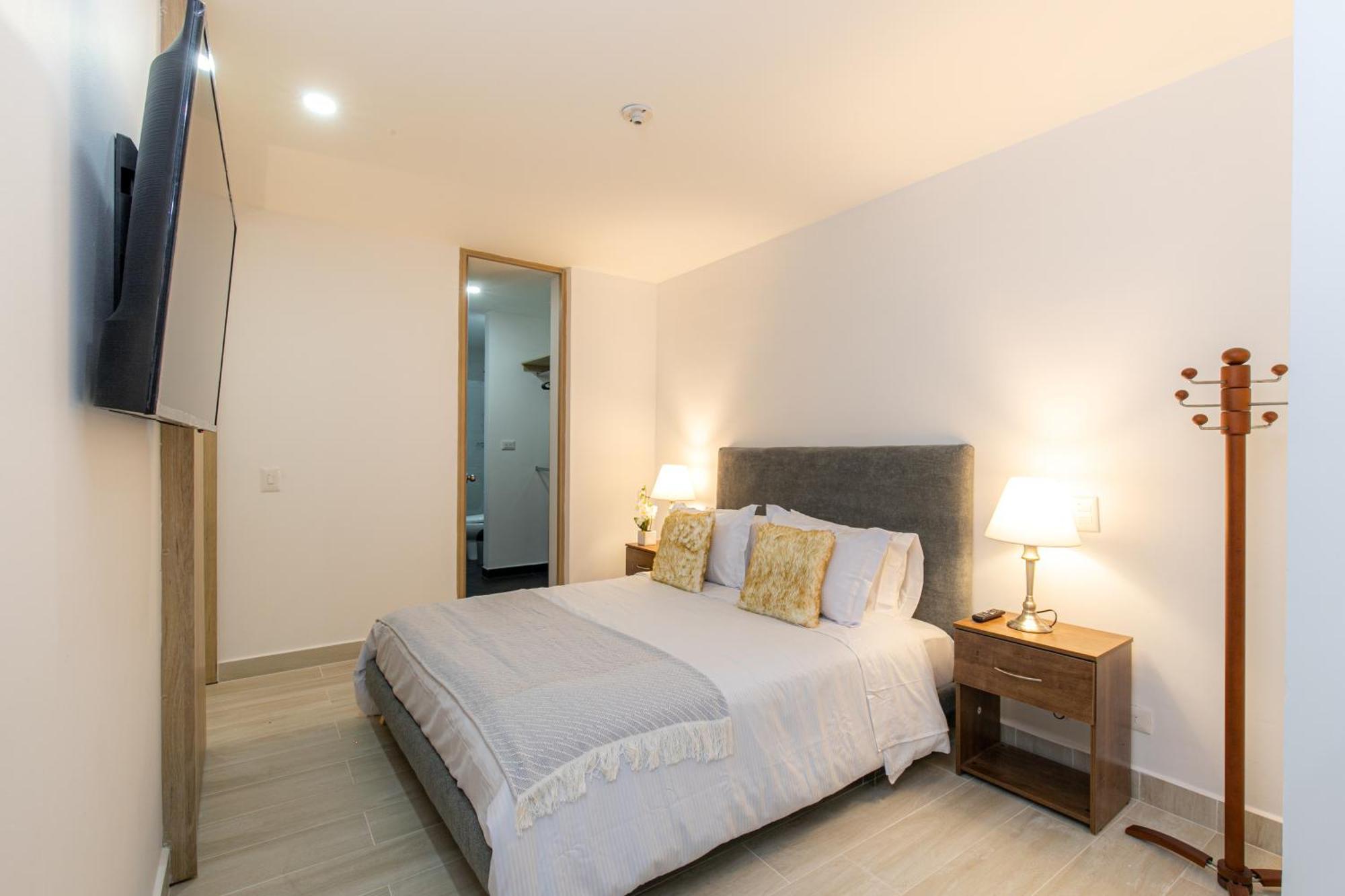 Apartamentos Borbon Suites 메딜린 외부 사진
