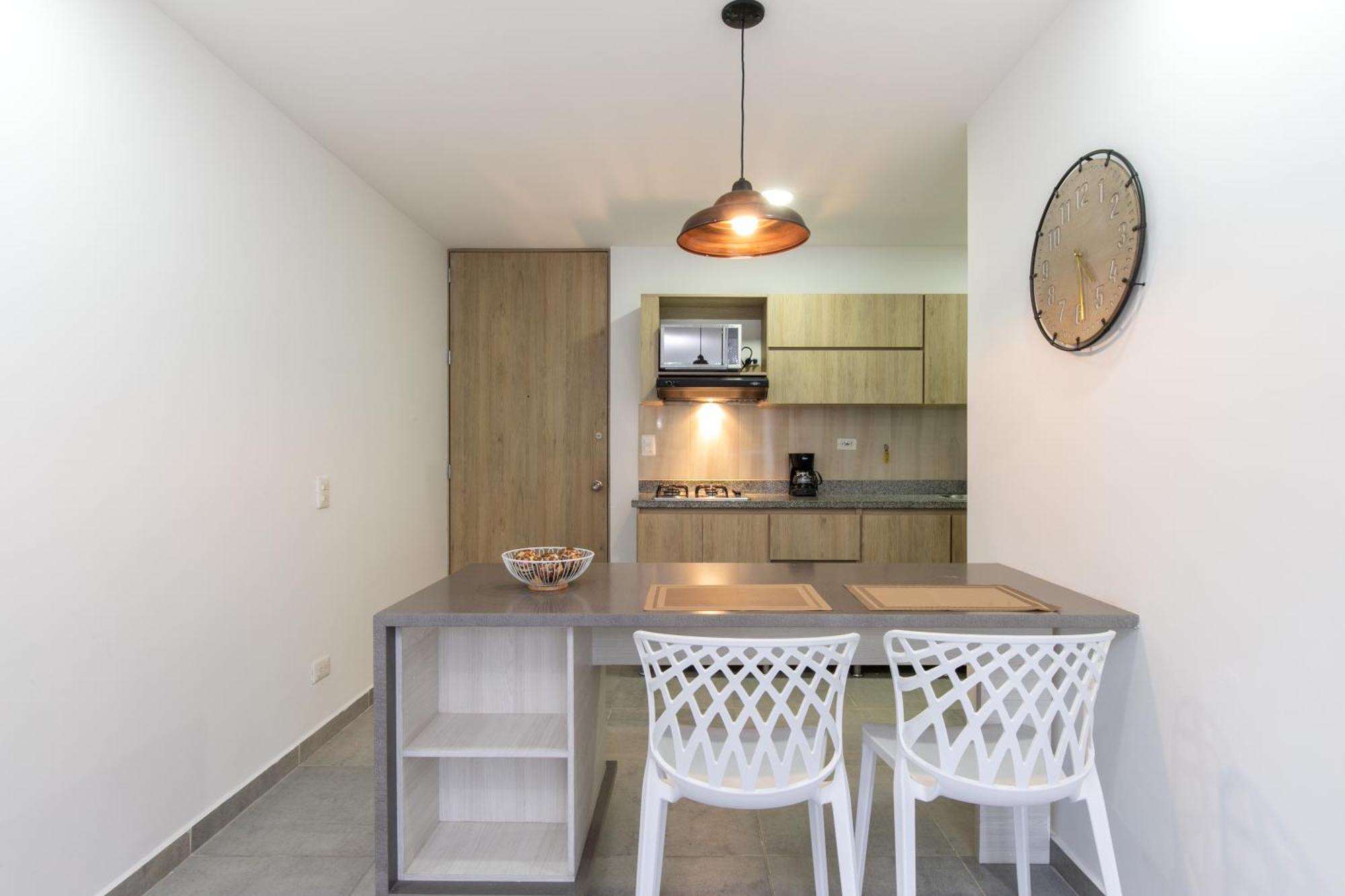 Apartamentos Borbon Suites 메딜린 외부 사진