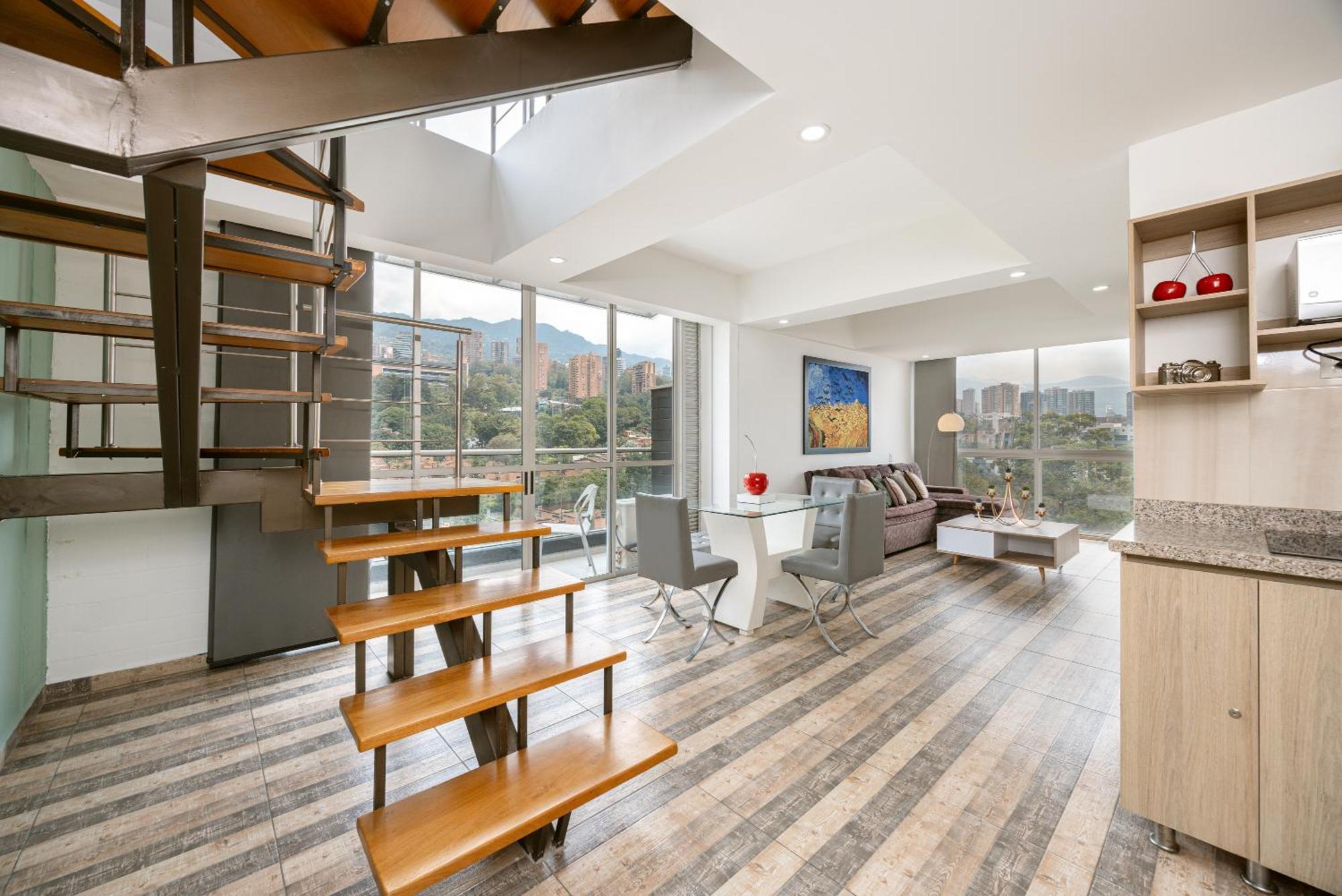 Apartamentos Borbon Suites 메딜린 외부 사진