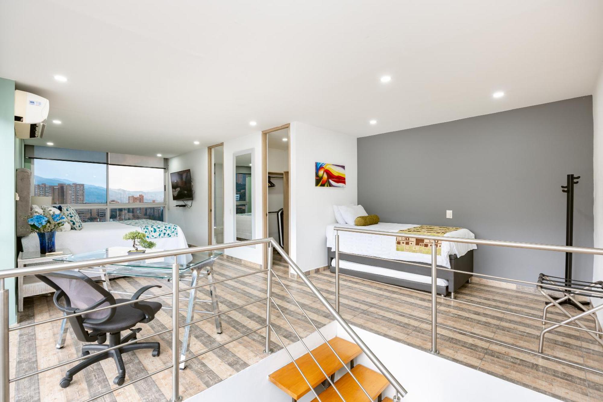 Apartamentos Borbon Suites 메딜린 외부 사진